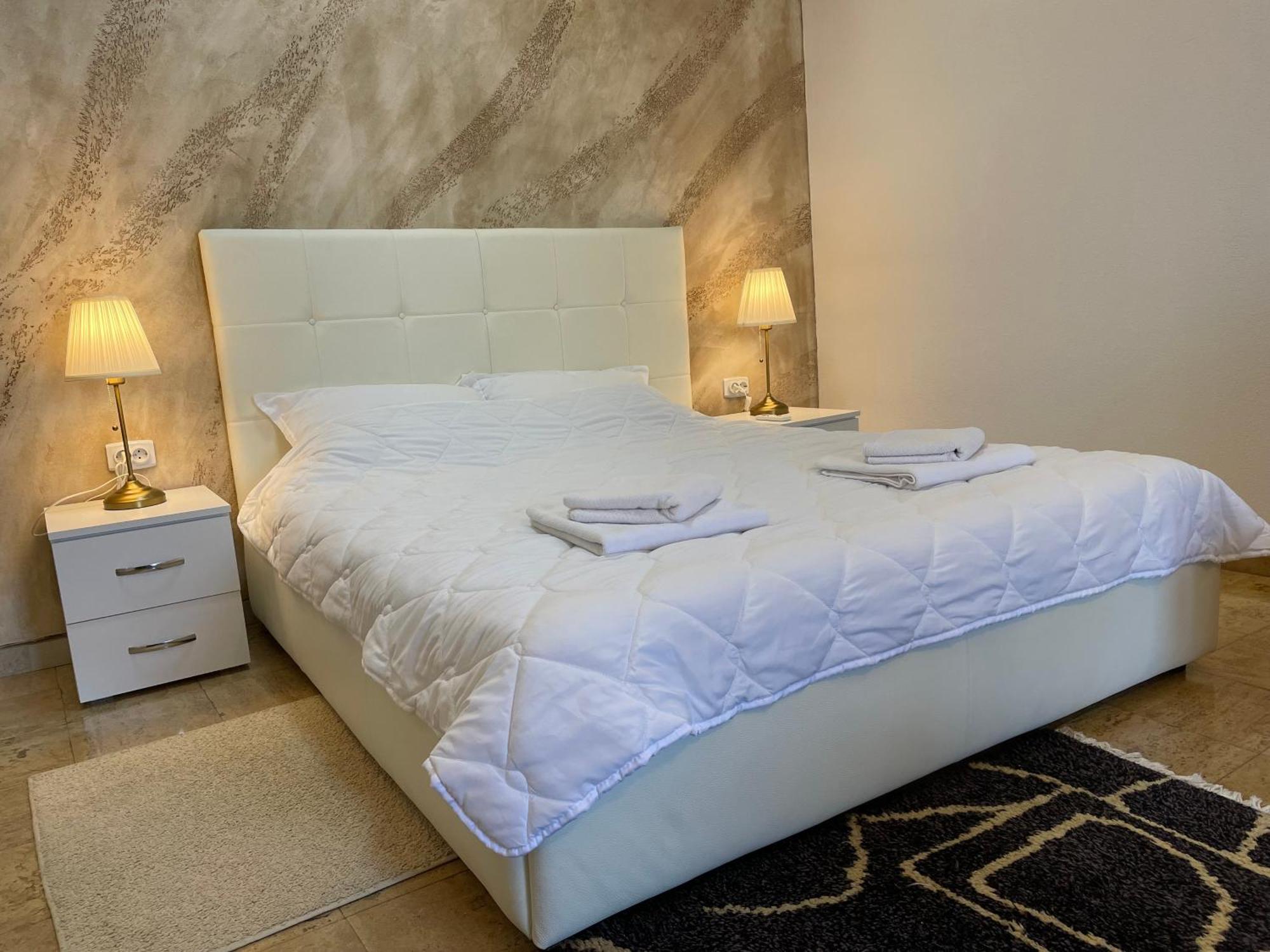 Bora Apartmani - Free Parking - City Center Vranje Exterior photo