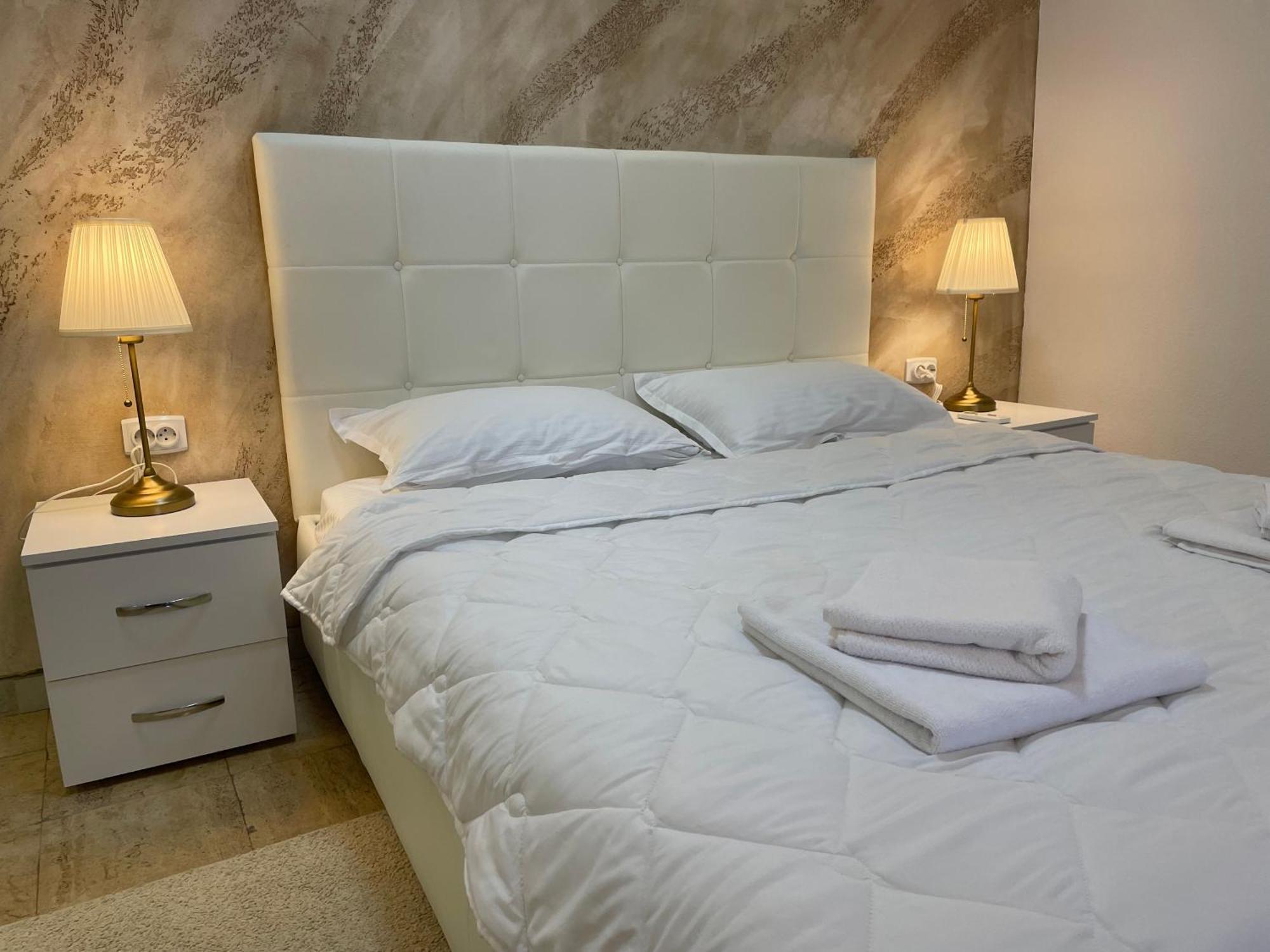 Bora Apartmani - Free Parking - City Center Vranje Exterior photo